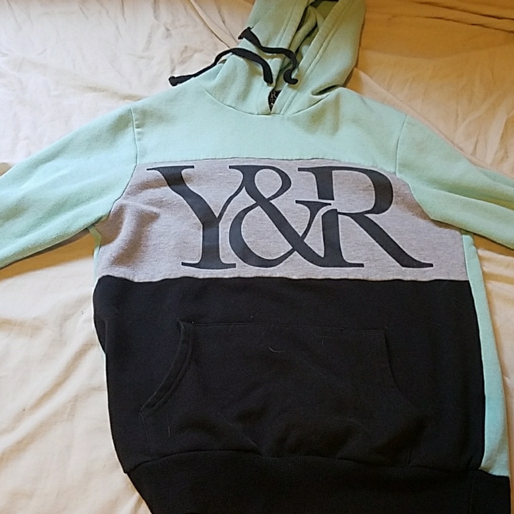 Y &R hoodie